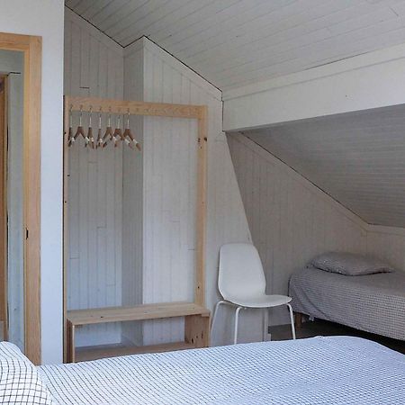 Appartement Avec Vue Et Jardin Formigueres Luaran gambar