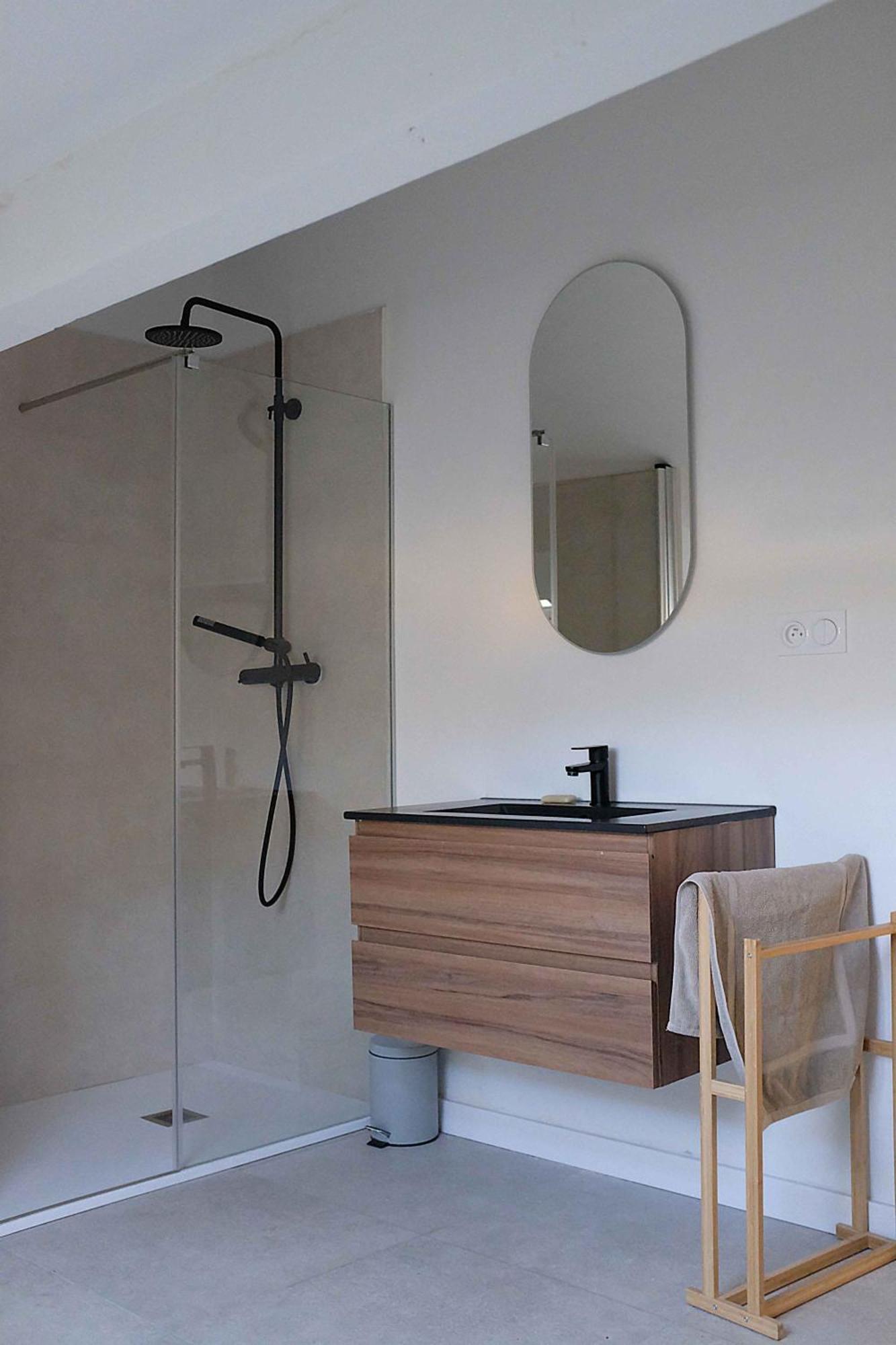 Appartement Avec Vue Et Jardin Formigueres Luaran gambar
